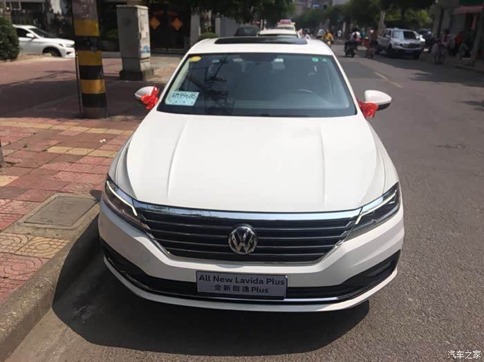 朗逸plus白小三驾到