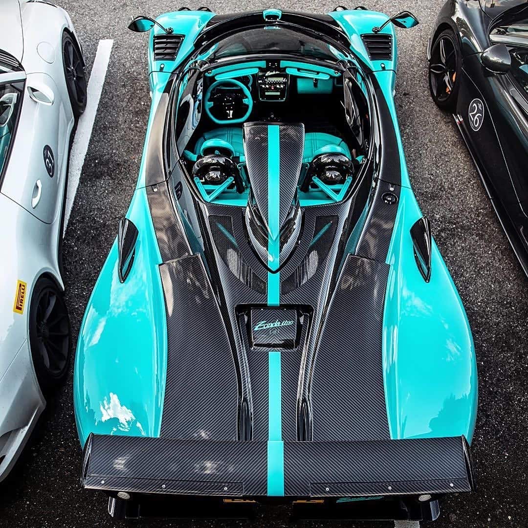 帕加尼zondauno1of1绿松石