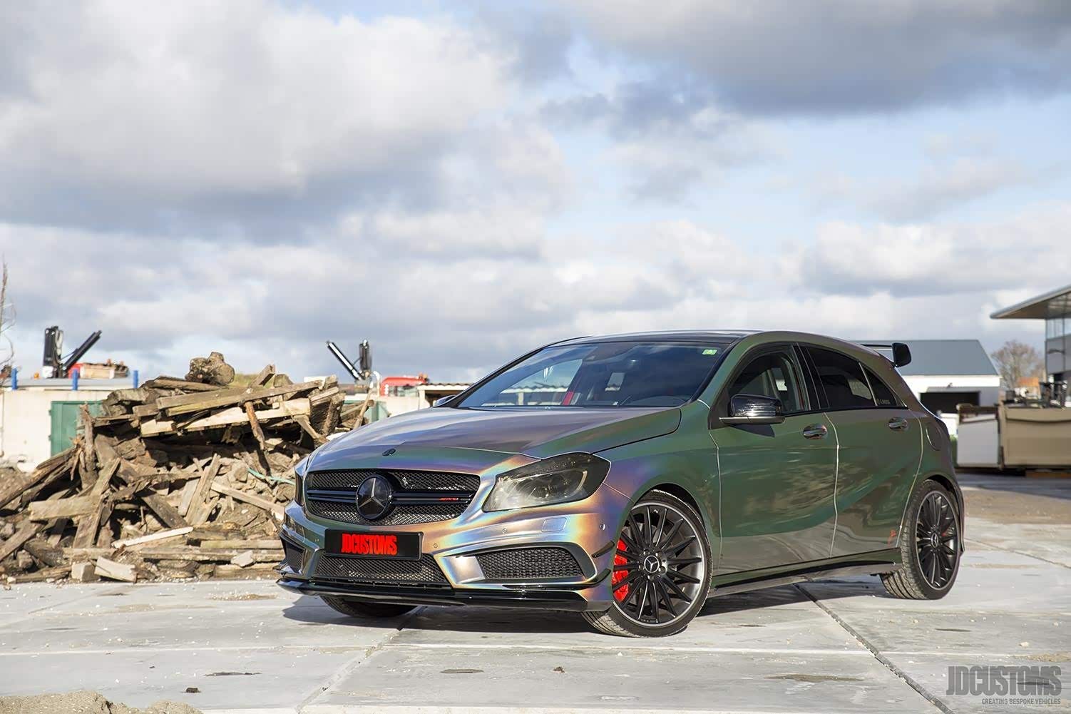 奔驰a45,变色龙小钢炮,你喜欢吗!