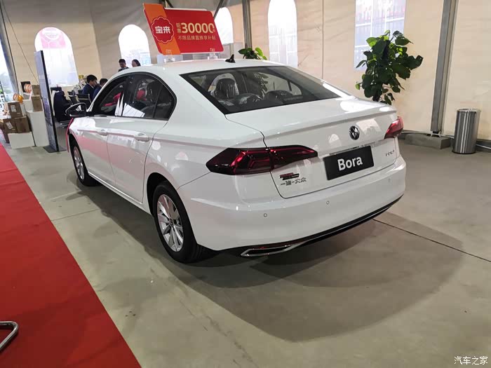 宝来15精英落地价