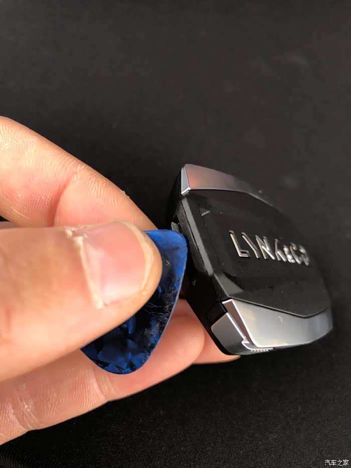 领克钥匙更换电池2元多钱搞定