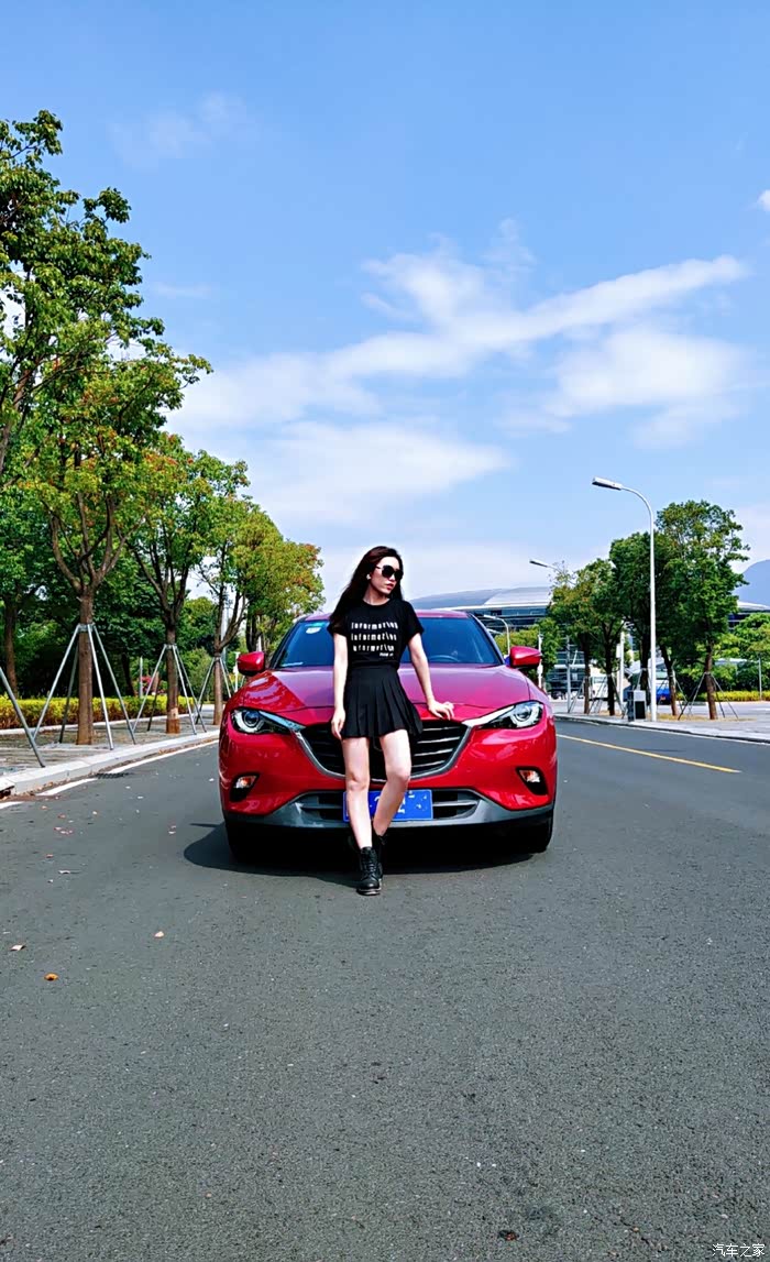 【图】美女当车模只为求精_马自达cx-4论坛_汽车之家论坛