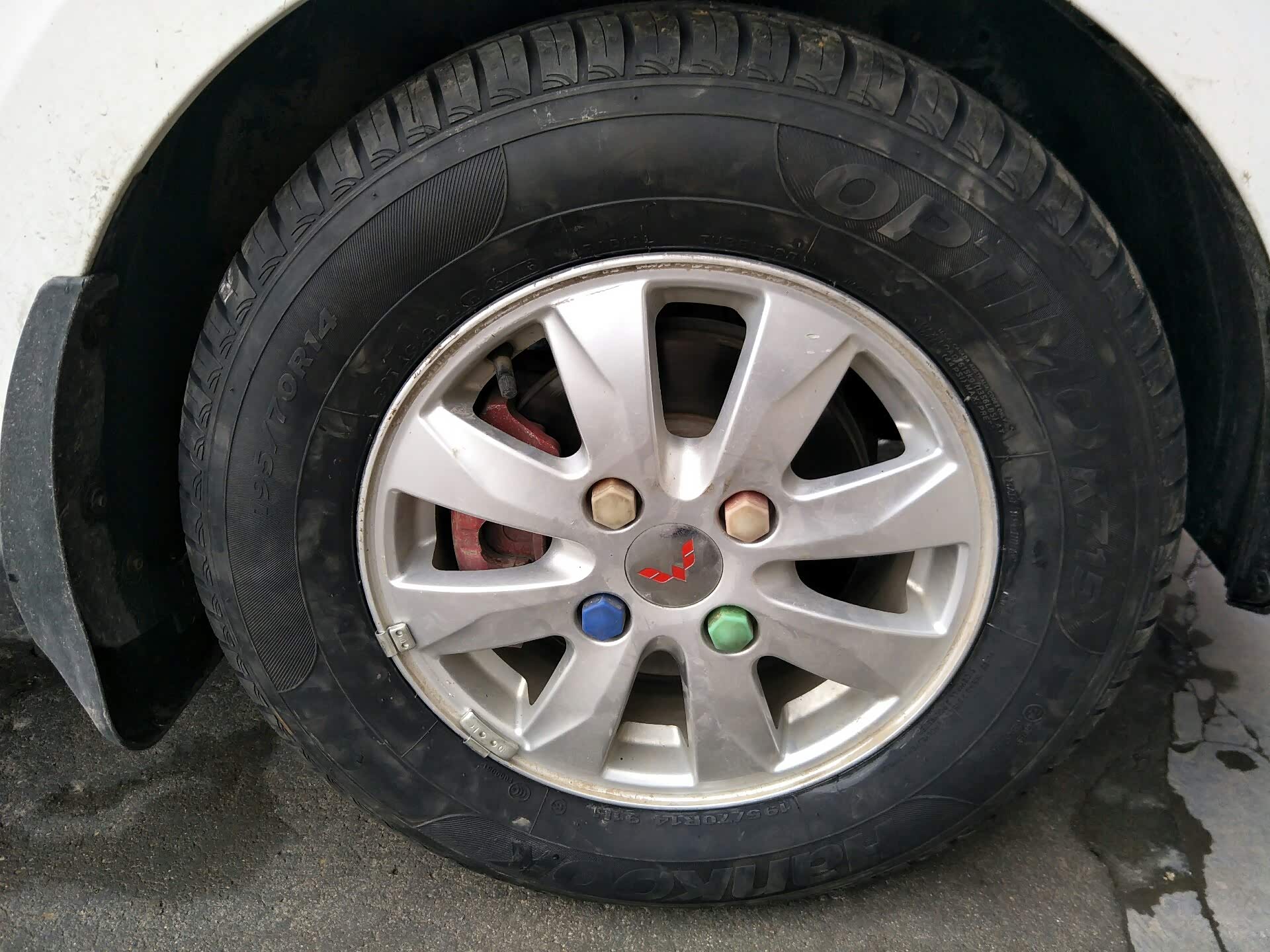 【图】轮胎问题!_五菱宏光论坛_汽车之家论坛