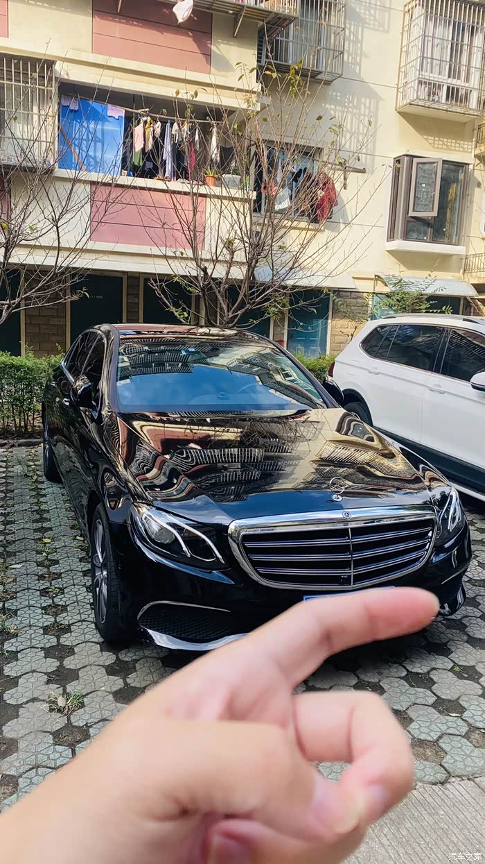 个人奔驰e300卖19年5月改款