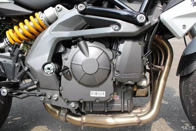 关于黄龙600改装排气的问题