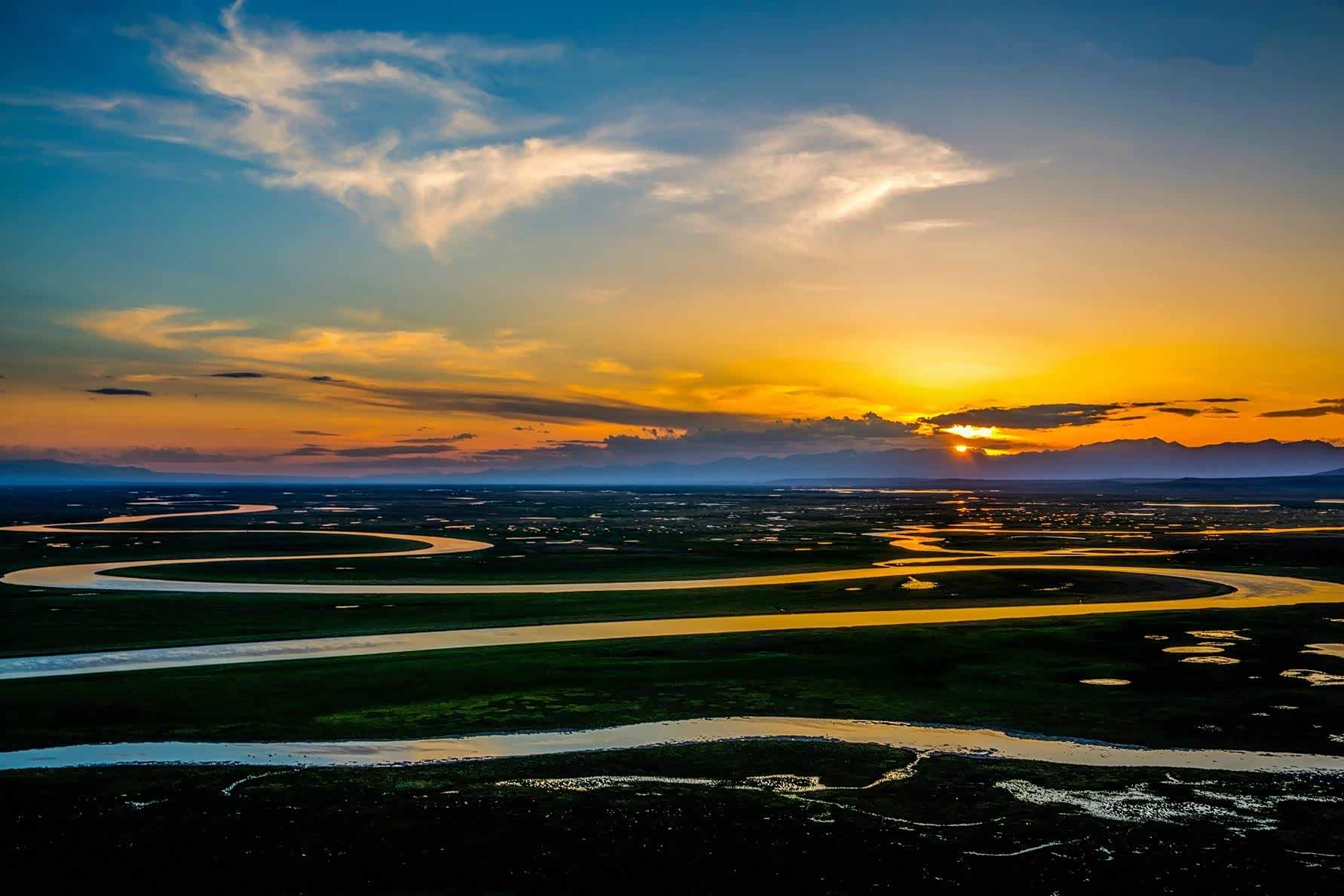 【图】九曲十八弯,新疆开都河._比亚迪e5论坛_汽车之家论坛