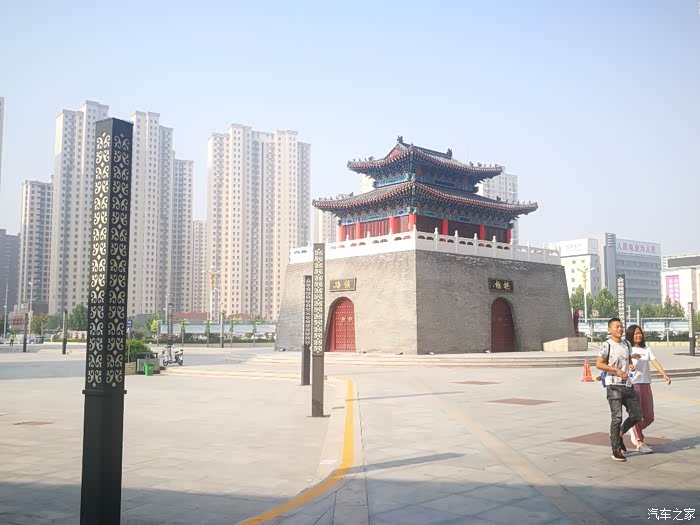 图文河北沧州鼓楼广场