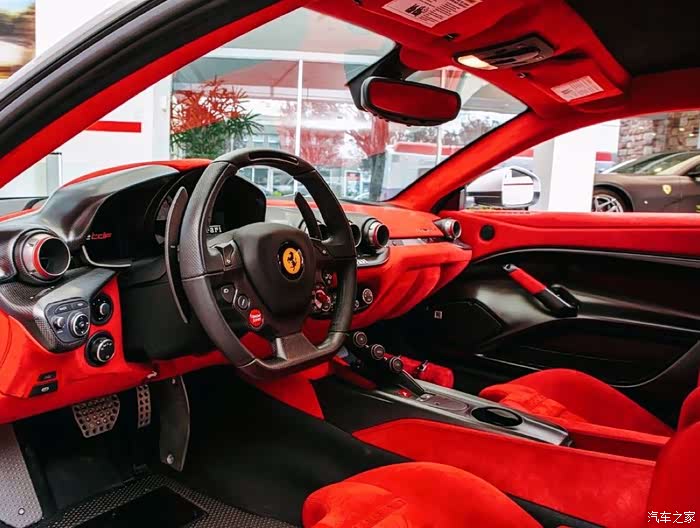 ferrarif12tdf最帅法拉利之一