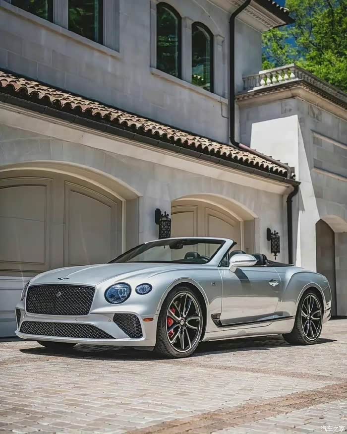 宾利欧陆gt敞篷细节质感真香