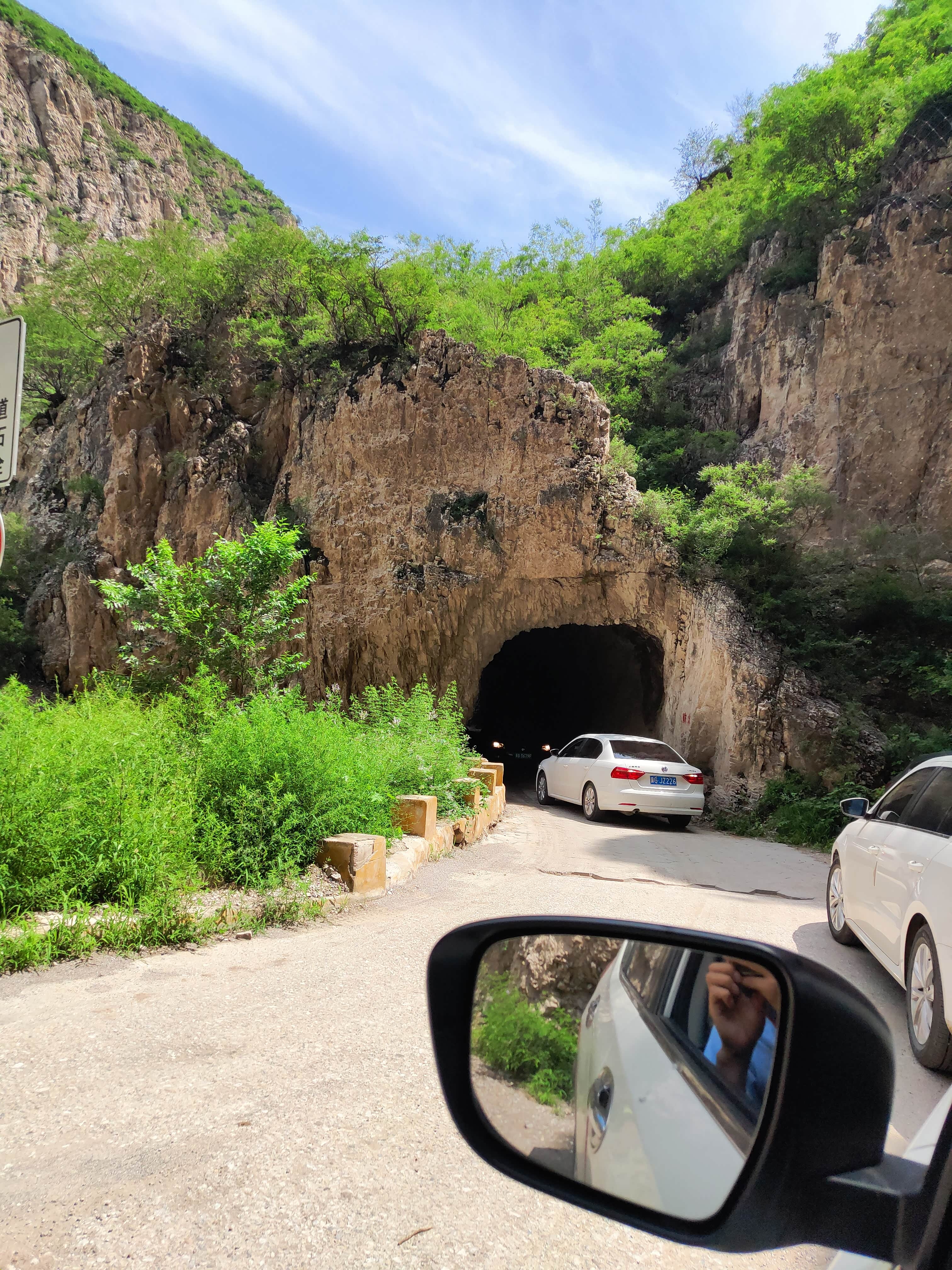 体验幽州古道,穿越河北怀来挂壁公路