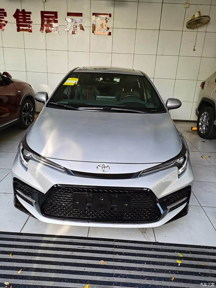 2021款雷凌运动版求颜色推荐黑色好看还是白或者银色,求推荐