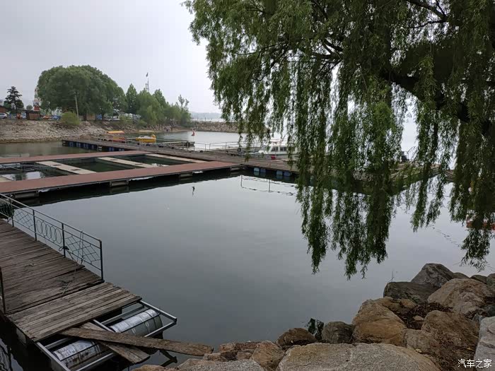 我又来到了雪源昌码头带大家玩游艇看湖泊