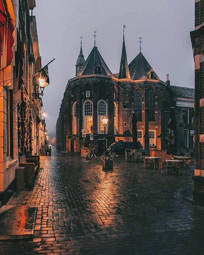 雨后的欧洲街道,一种独特的意境美