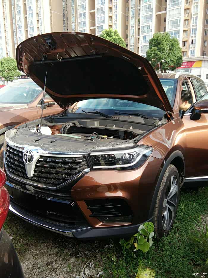 中华v7手动豪华型