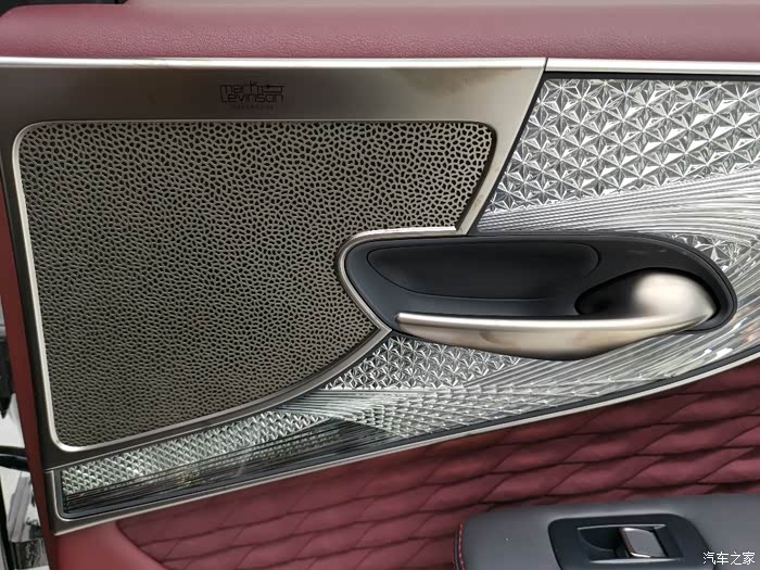 不纠结雷粉提石墨丹砂灵光切子鹤羽折布ls500h行政版