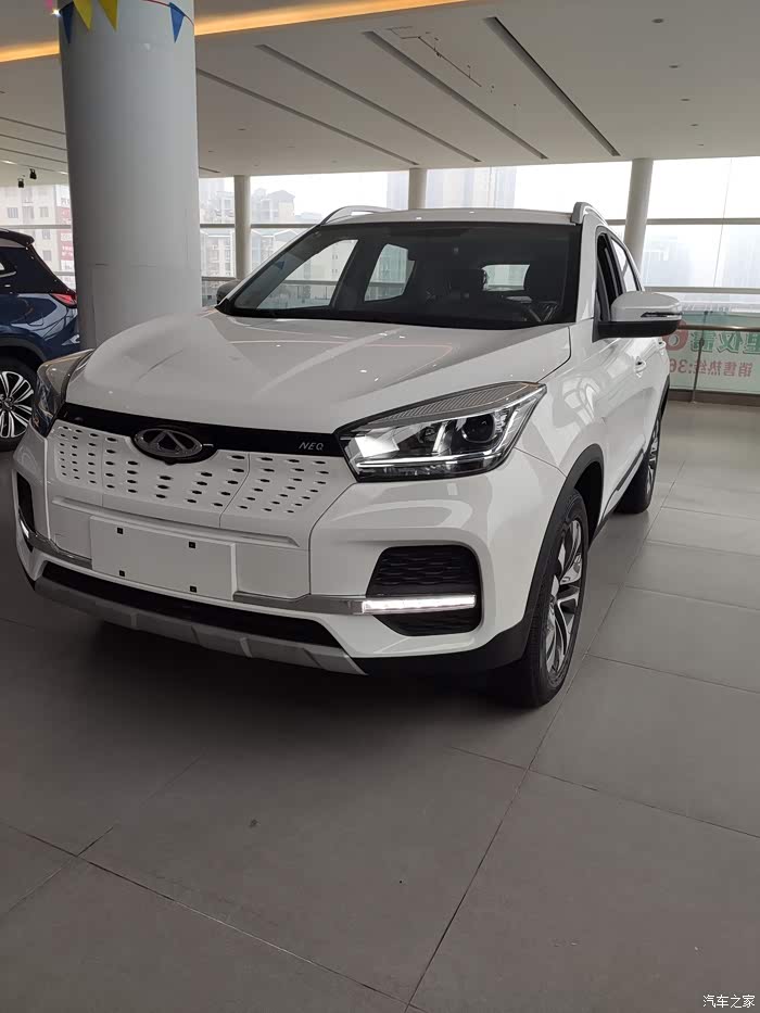 奇瑞新能源瑞虎e,工况续航401km,配备多连杆独立后悬架