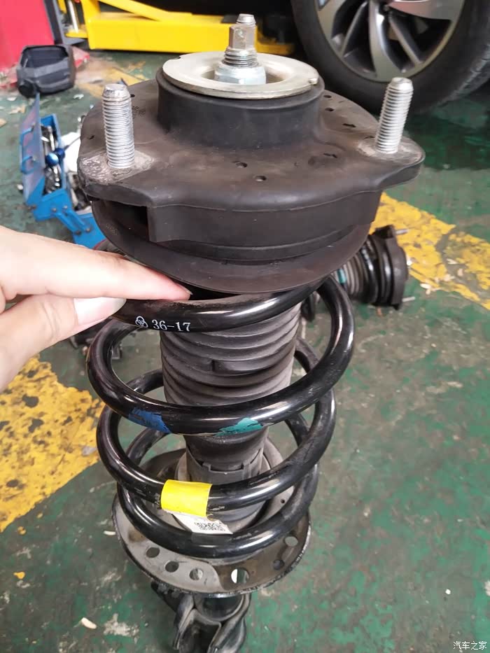 宝骏560前减震顶胶大家换的什么牌的