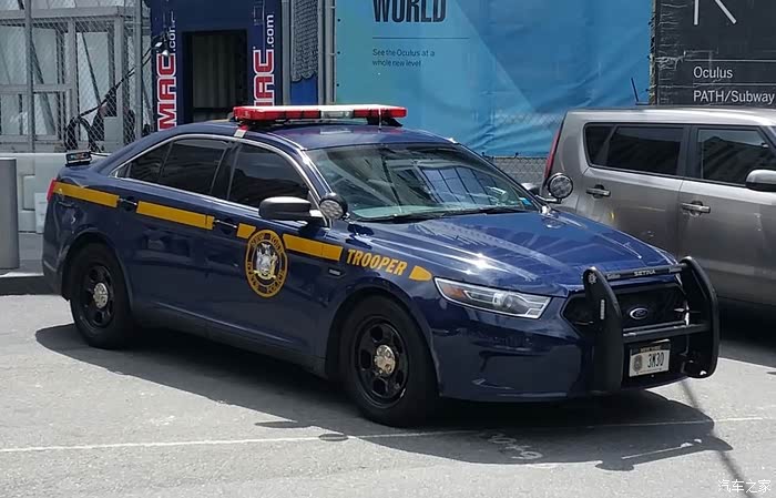 美国纽约州警车