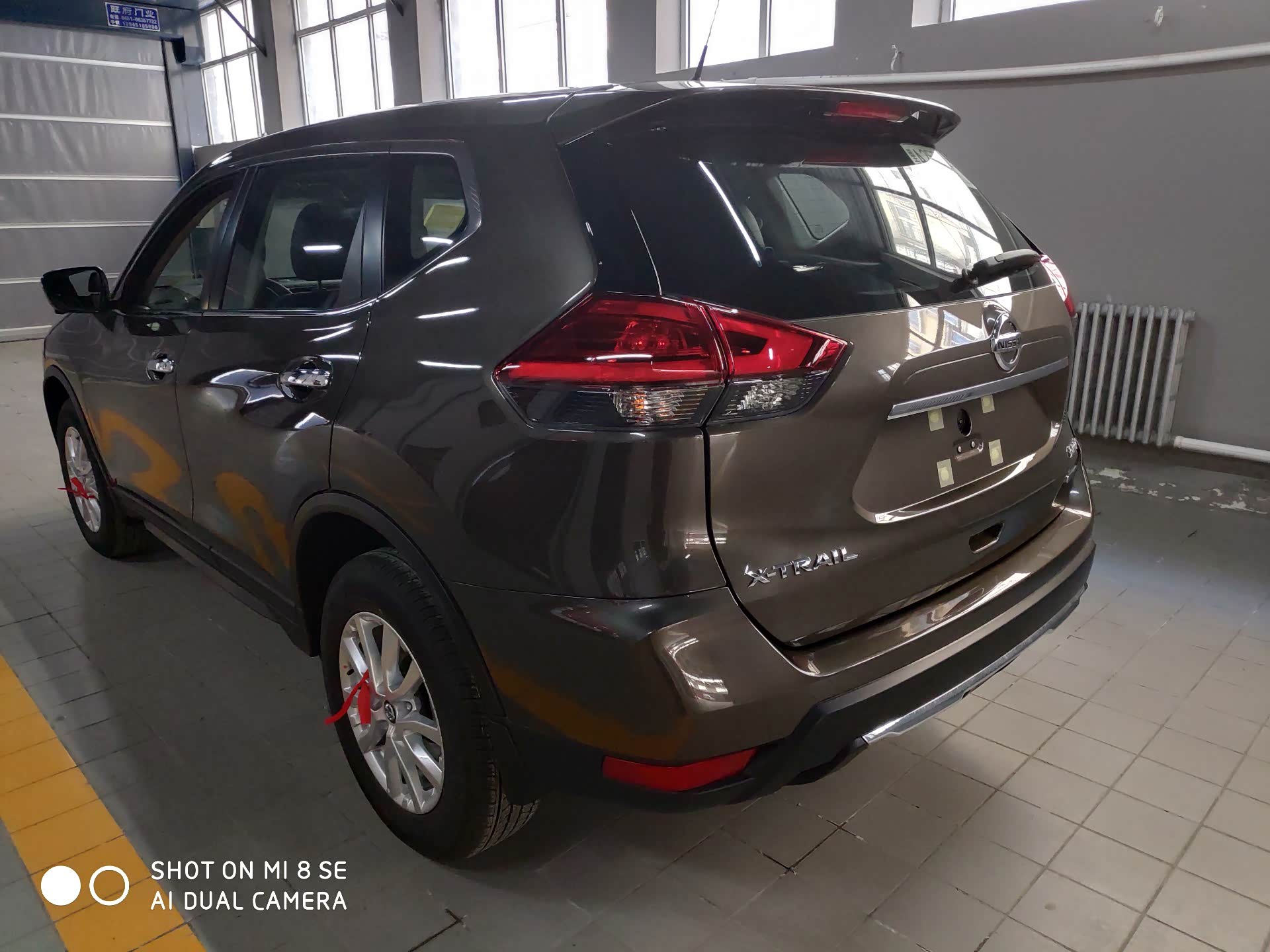 求黑色奇骏照片哪位大哥有照片拿出来欣赏一下