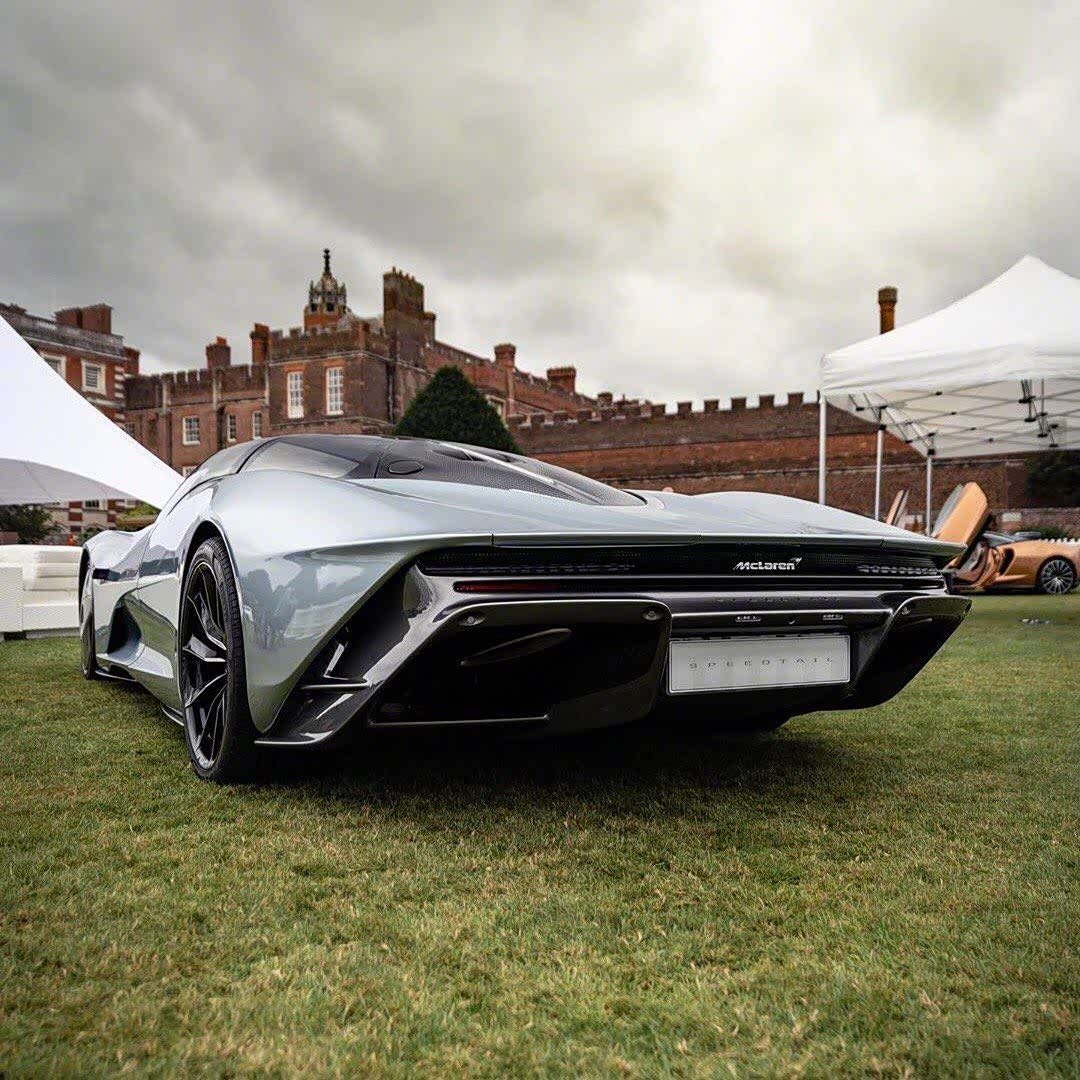 你说这超跑哪点设计最好看?