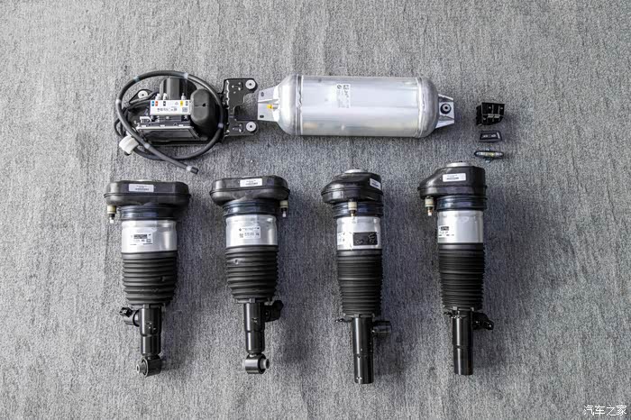 宝马x5原厂空气悬挂原厂全新空气减震有人喜欢有人讨厌你细欢吗?