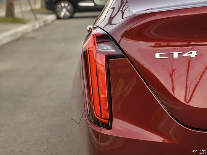 【图】21款ct4豪华/风尚的尾灯问题,请豪华/风尚车主解答_凯迪拉克ct4