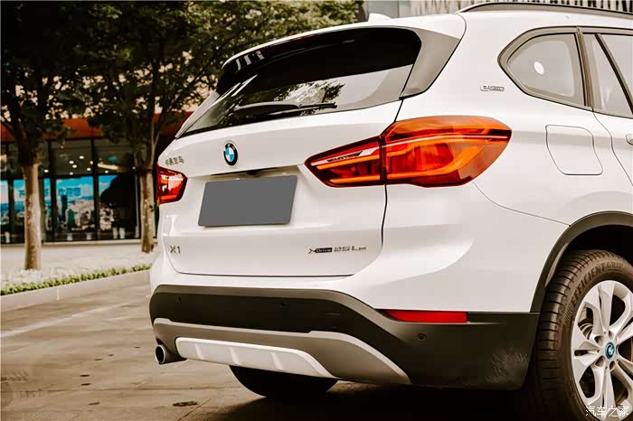 【季度新车】好开不贵,2019款宝马x1新能源--so cool!