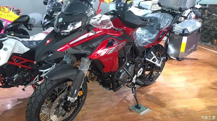 【图】大佬们可不可以给我说一下502x的座高 本人177cm_贝纳利摩托车