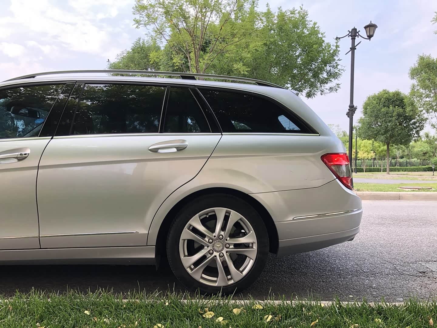 分享经典的奔驰c300旅行