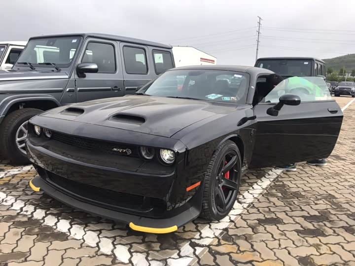 amcc国内首辆红眼地狱猫订制周期4个月五月中旬到港