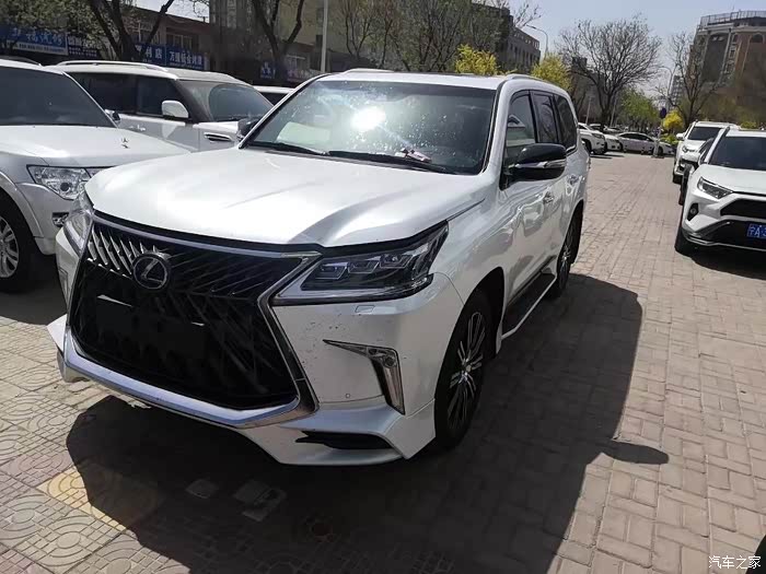 个人出售19年雷克萨斯570巅峰限量