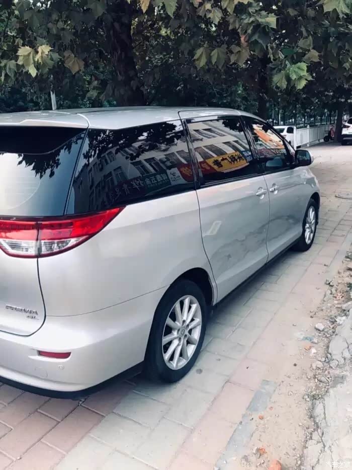 2012年丰田普瑞维亚转让