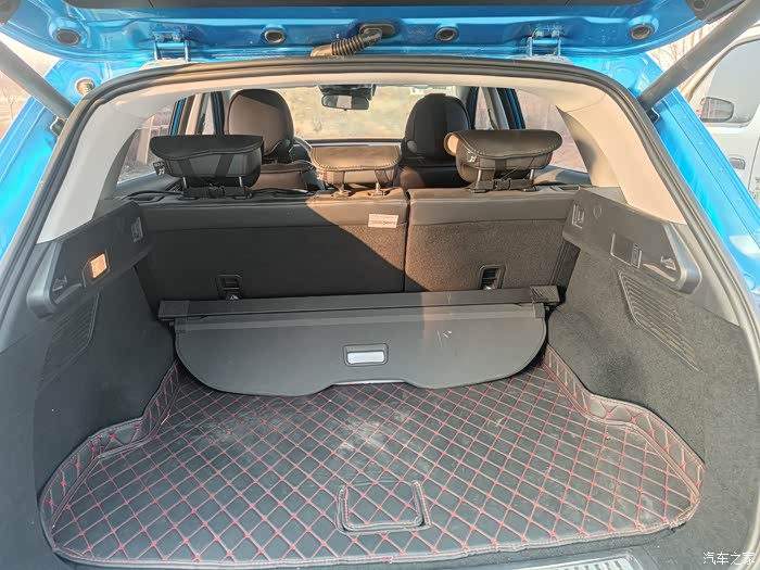 敢发就敢送星途lx空间感受