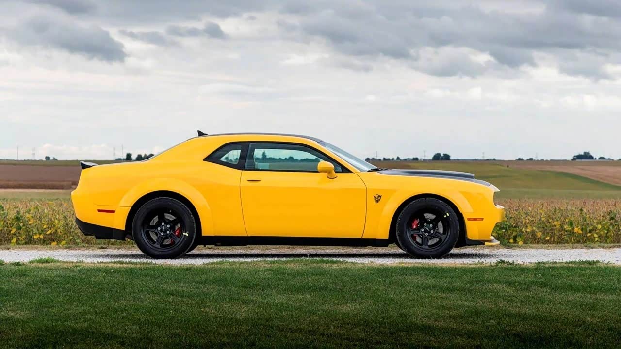 直男的最爱,美式肌肉车道奇挑战者.