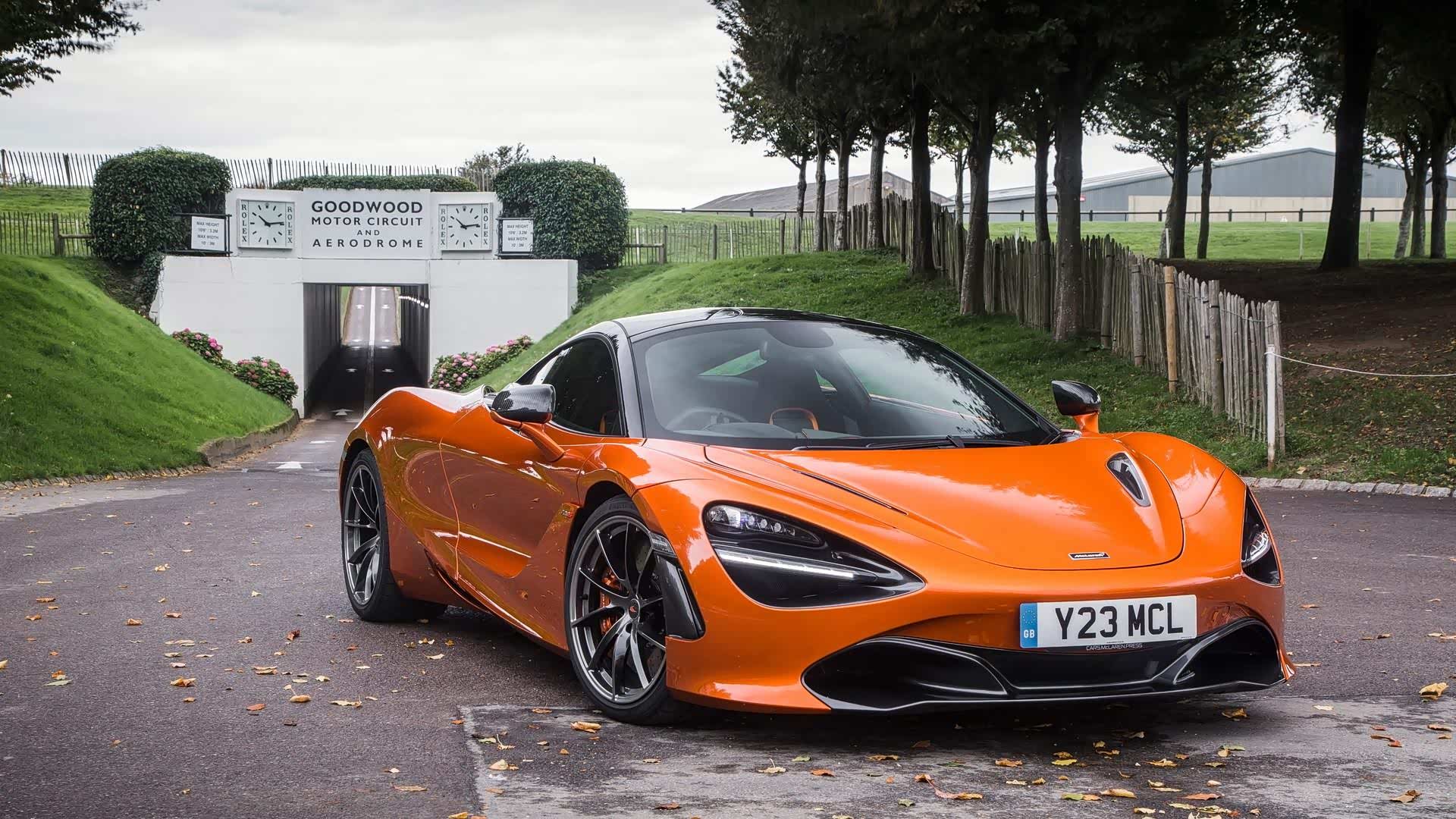 迈凯轮时尚的外观剪刀门太美了