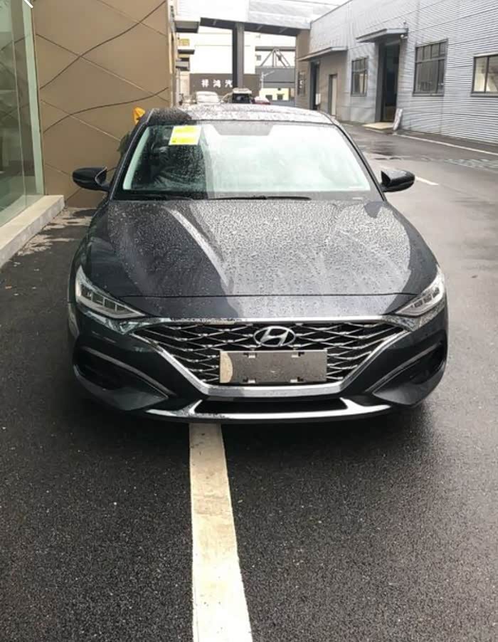 菲斯塔是选雅致灰好还是太空灰