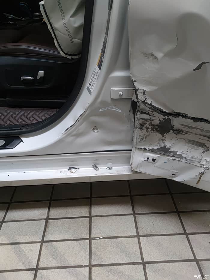 【图】左侧b柱变形了_宝马ix3论坛_汽车之家论坛