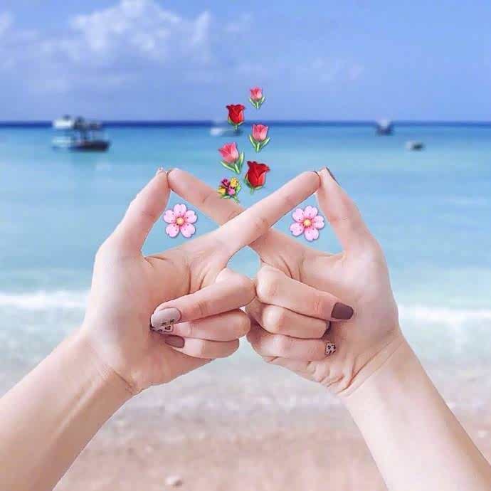 情侣闺蜜旅行拍照手势,快去和男朋友或者闺蜜一起拍吧!