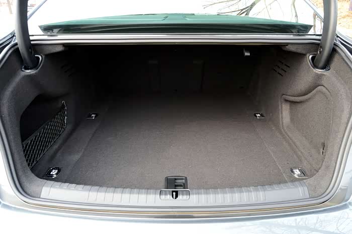 初春的时光,奥迪a6l用车小记