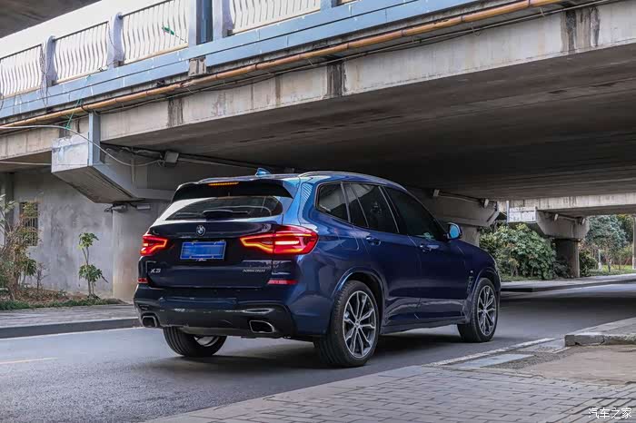 新x3尊享30量子蓝提车2月2500公里用车感受