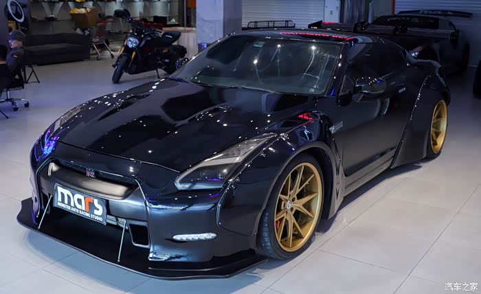 40 | 回复: 0 日产gt-r论坛 11年宽体战神gtr