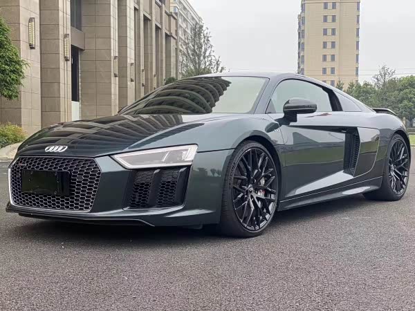 18款奥迪r8plus 5.2 v10,感谢你的一路陪伴