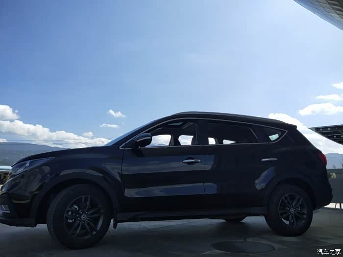 提车黑武士风光580