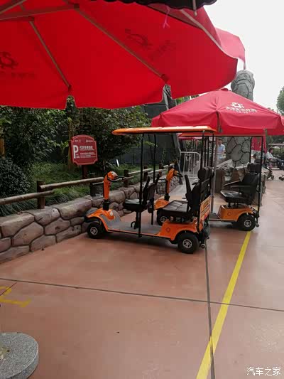 园区提供代步车,一小时80块,包天400-450
