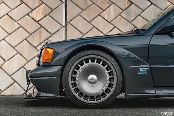 宝马e30 m3 vs 奔驰190e 2.5-16