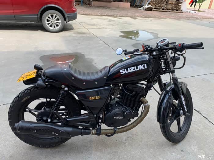 复古味道的铃木gn125