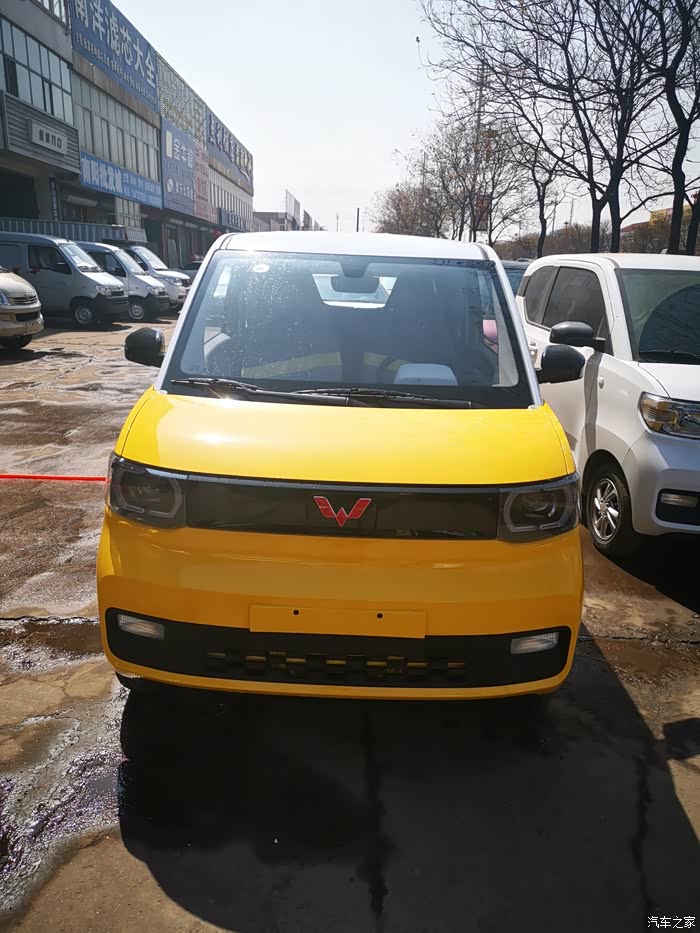 五菱宏光mini ev马卡龙五菱宏光mini ev大火之后,上海通用五菱没有