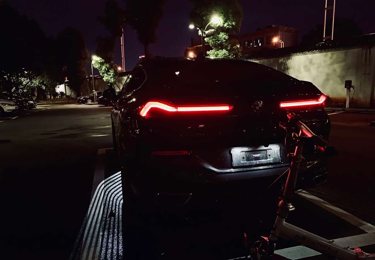 夜晚,才是宝马新x6的主场