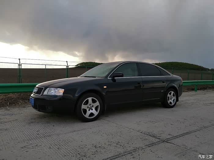 2004年奥迪a6(c5)2.4行政版