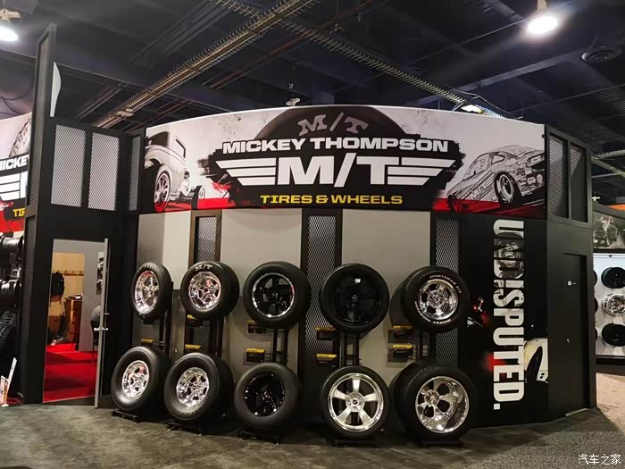 【图】米奇汤普森轮胎,越野车必装的轮胎,性能颜值都是杠杠滴.